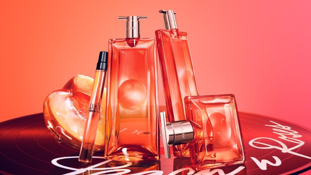 画像に alt 属性が指定されていません。ファイル名: ランコムのアイコン香水「イドル」“もぎたて完熟ピーチ”の香り2-1024x576.jpg